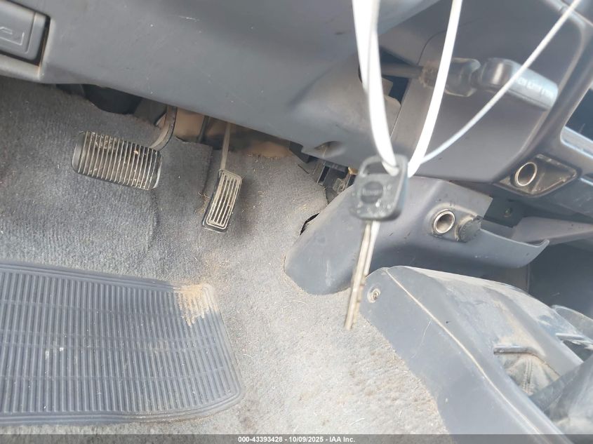 1999 Toyota Tacoma VIN: 4TAWN72N8XZ456195 Lot: 43393428