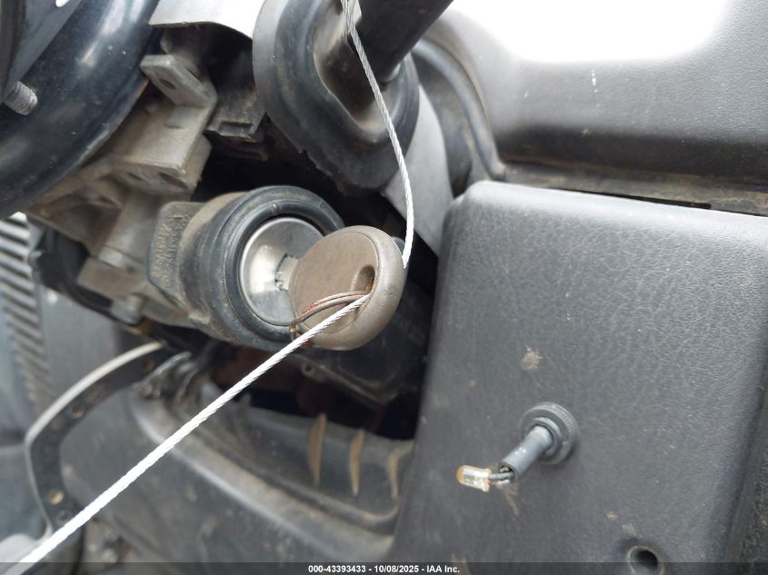 2002 Jeep Wrangler Sport VIN: 1J4FA49S52P771545 Lot: 43393433