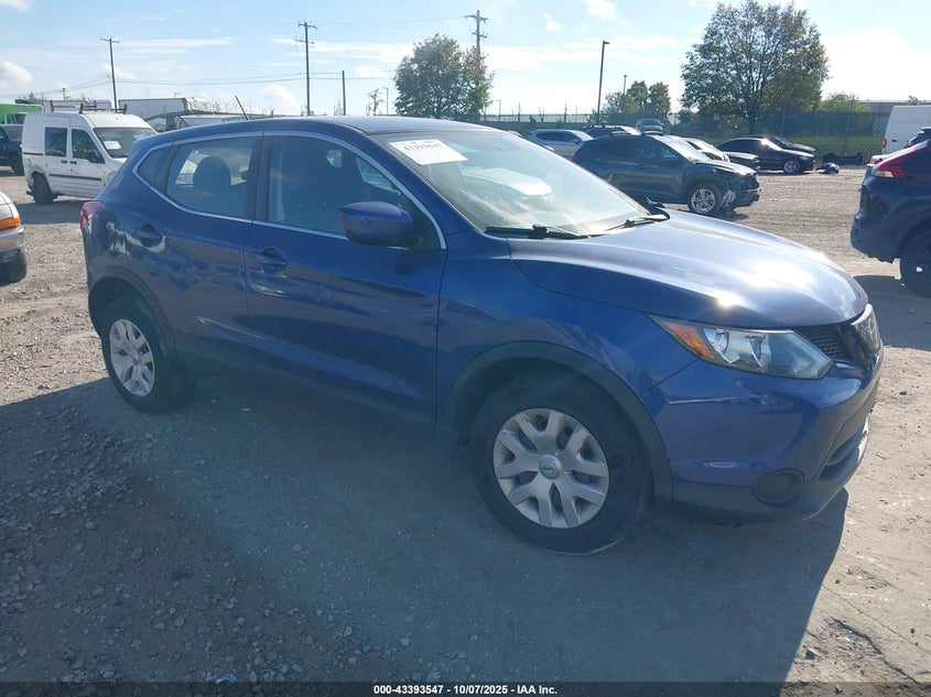 NISSAN ROGUE SPORT S
