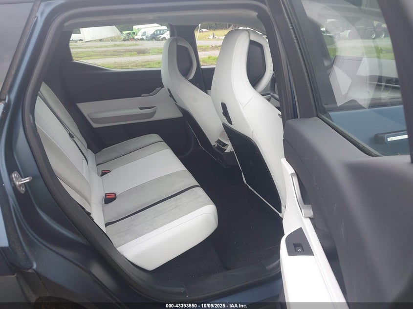 VIN VCF1ZBU29PG004275 2023 FISKER OCEAN ONE