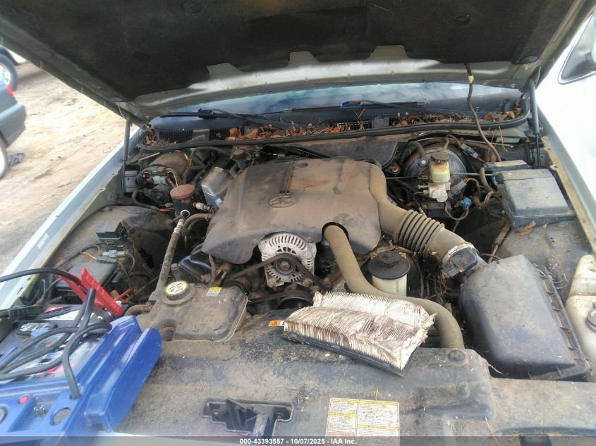 2001 Mercury Grand Marquis Ls VIN: 2MEFM75W81X697083 Lot: 43393557