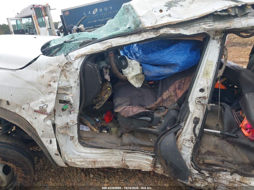 2014 Ram 5500 Chassis Tradesman/Slt/Laramie VIN: 3C7WRNFL3EG161852 Lot: 43393608