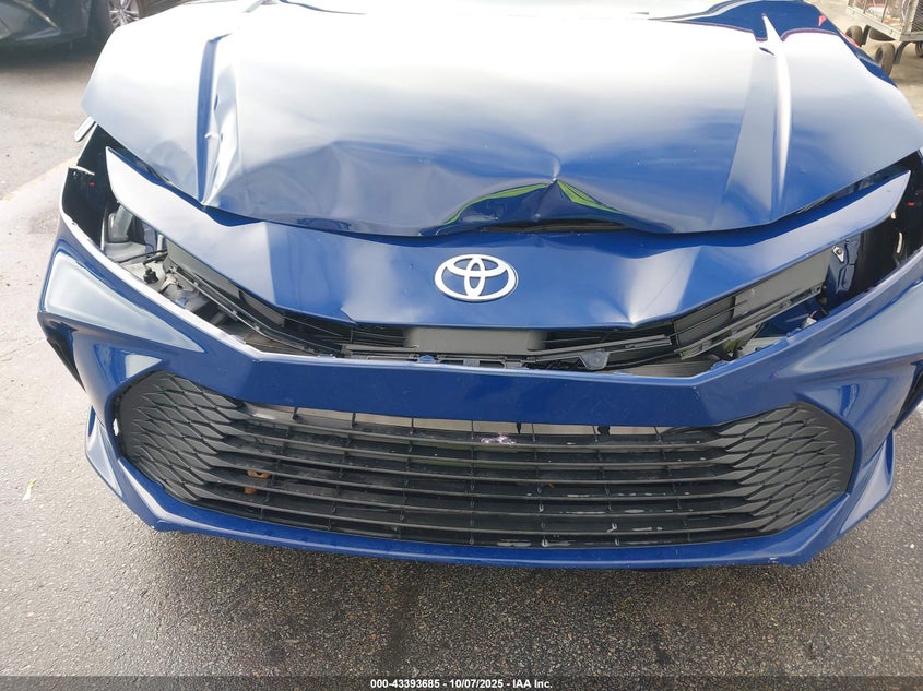 2025 Toyota Camry Le VIN: 4T1DAACK2SU035051 Lot: 43393685