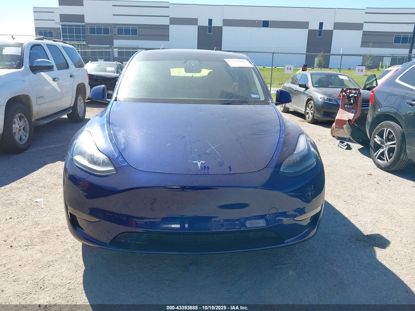 2024 Tesla Model Y Long Range Dual Motor All-Wheel Drive/Rwd VIN: 7SAYGDEDXRA309703 Lot: 43393688
