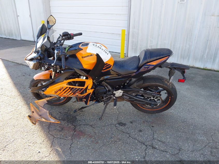 2025 Kawasaki Ex650 P VIN: ML5EXEP14SDAE5685 Lot: 43393701