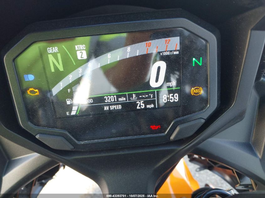 2025 Kawasaki Ex650 P VIN: ML5EXEP14SDAE5685 Lot: 43393701