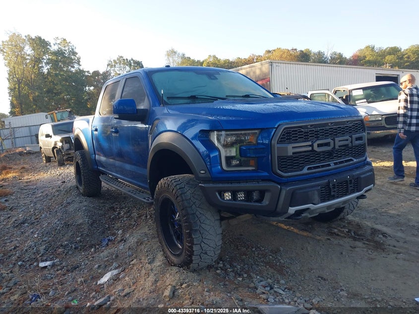 FORD F-150 RAPTOR