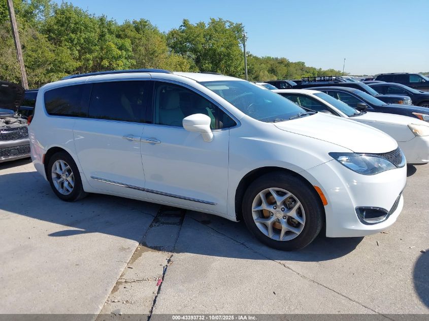 2018 Chrysler Pacifica Touring L Plus VIN: 2C4RC1EG5JR247886 Lot: 43393732