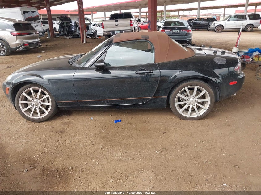 2008 Mazda Mx-5 Grand Touring VIN: JM1NC25F880142405 Lot: 43393819