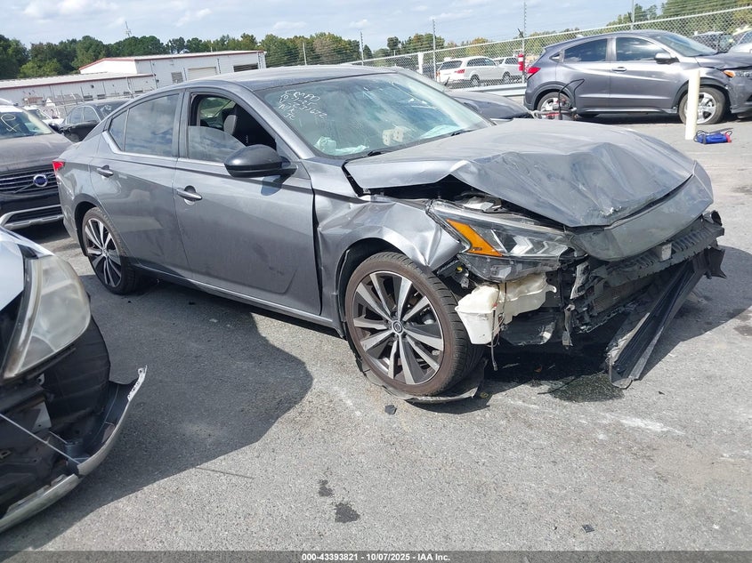 NISSAN ALTIMA 2.5 SR