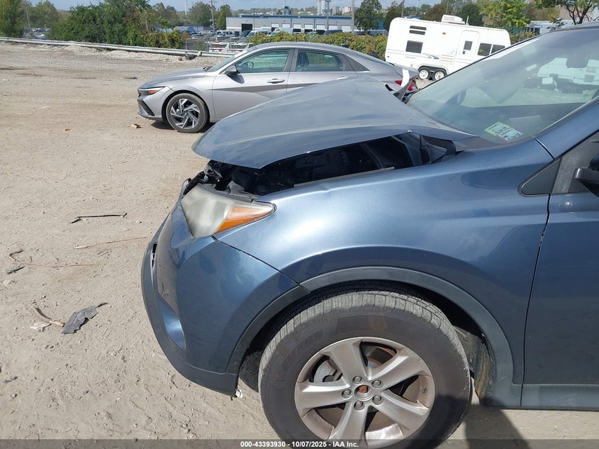2014 TOYOTA RAV4 XLE 2T3RFREV7EW132917