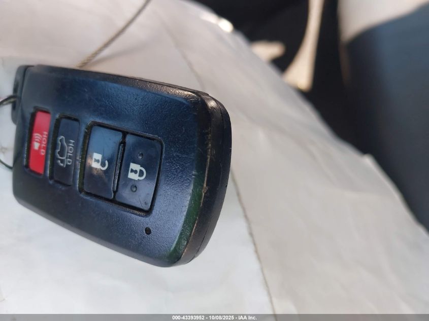 2017 Toyota Rav4 Hybrid Se VIN: JTMJJREV9HD129577 Lot: 43393952