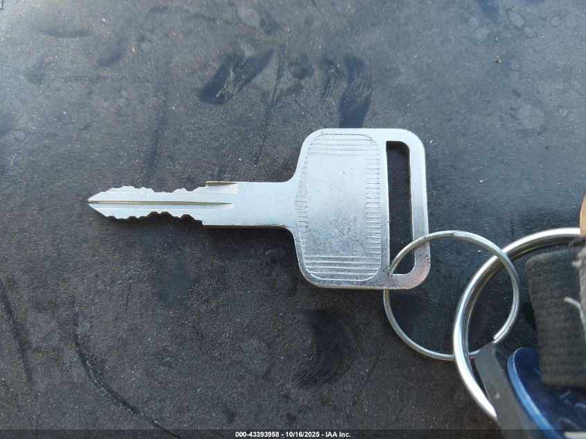 2017 Isuzu Reach VIN: JALB4T174H7W00578 Lot: 43393958