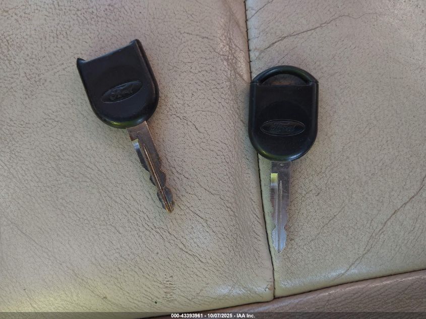 2010 Ford Explorer Eddie Bauer VIN: 1FMEU7EE9AUA67810 Lot: 43393961