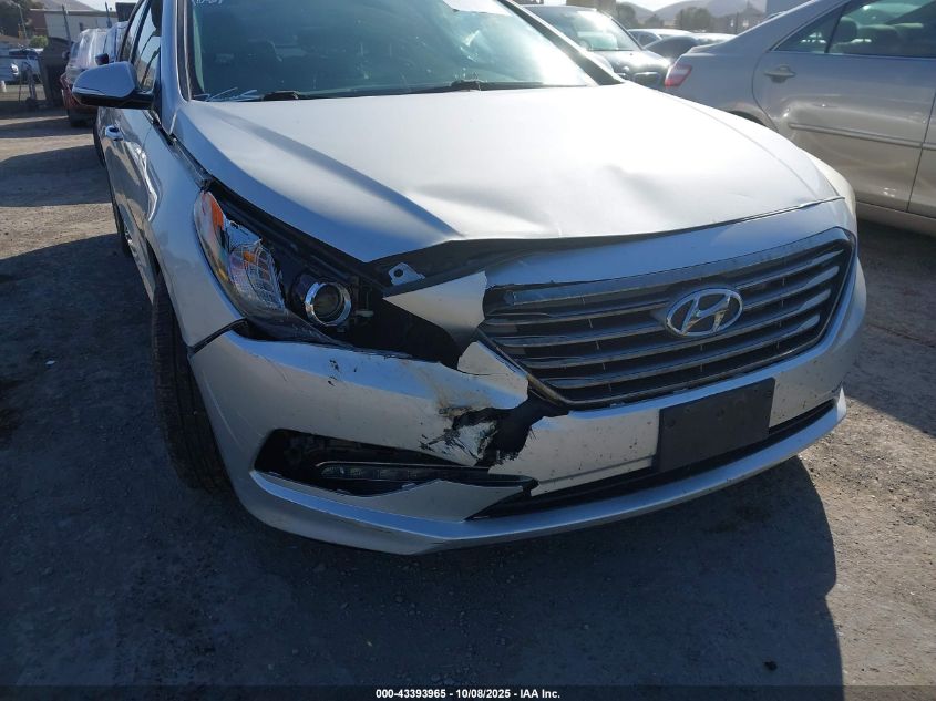 2015 Hyundai Sonata Limited VIN: 5NPE34AFXFH220233 Lot: 43393965