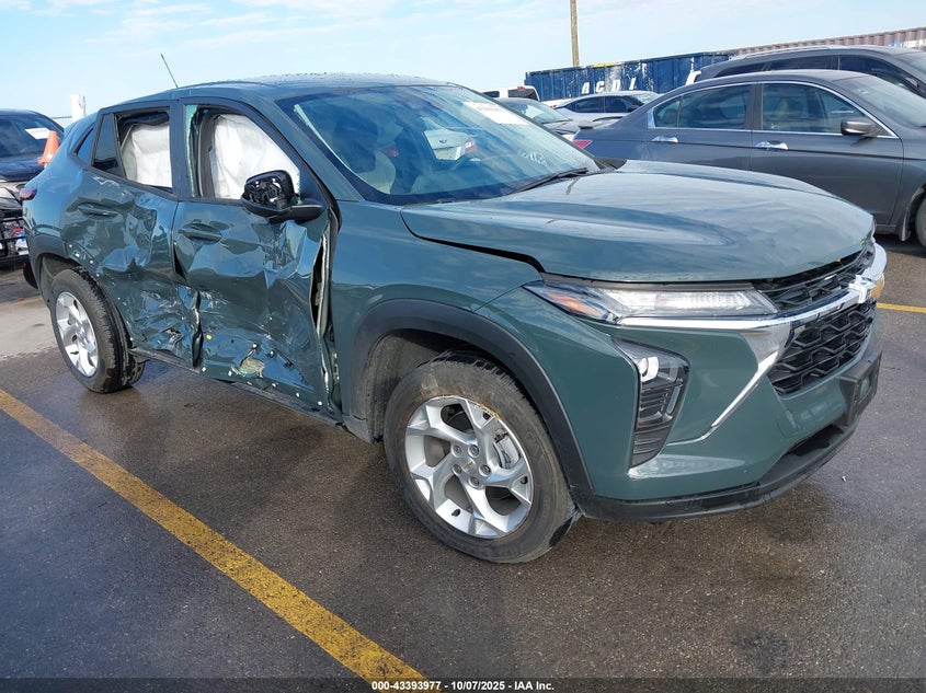 CHEVROLET TRAX FWD LS
