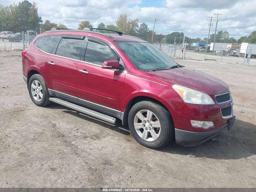 CHEVROLET TRAVERSE LT