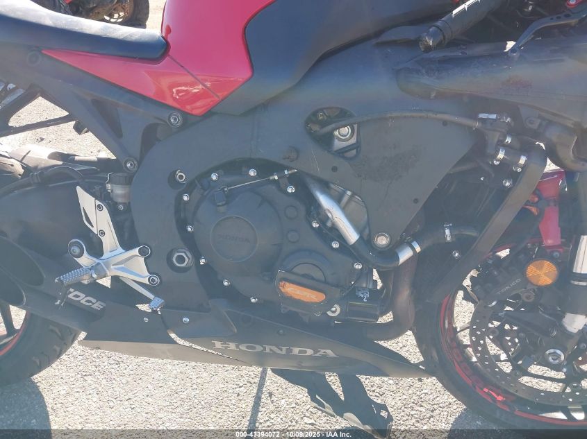 2015 Honda Cbr1000 Rr VIN: JH2SC595XFK700091 Lot: 43394072