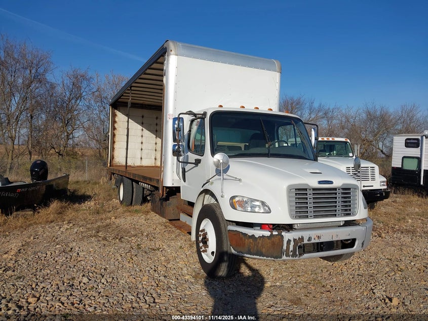 2018 FREIGHTLINER M2 106