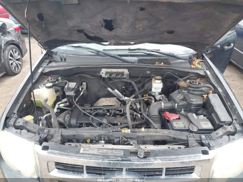 2008 Ford Escape Xls/Xls Manual VIN: 1FMCU02Z28KB10878 Lot: 43394141