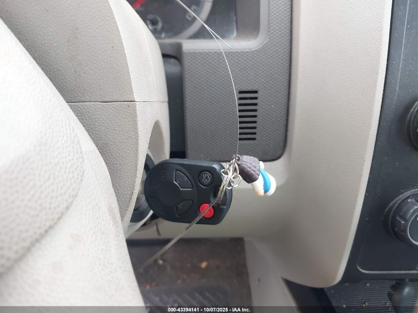 2008 Ford Escape Xls/Xls Manual VIN: 1FMCU02Z28KB10878 Lot: 43394141