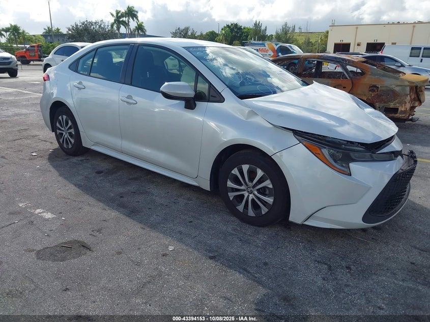 TOYOTA COROLLA HYBRID LE