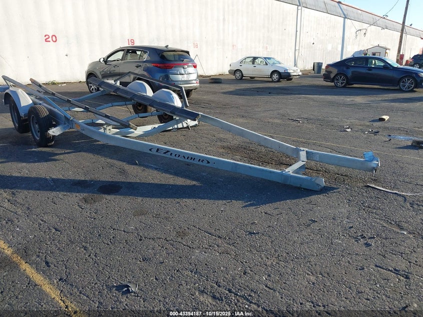 2020 EASY LOADER TRAILER