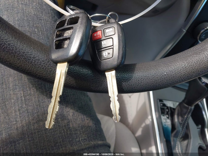 2017 Toyota Camry Le VIN: 4T1BF1FK6HU380080 Lot: 43394190