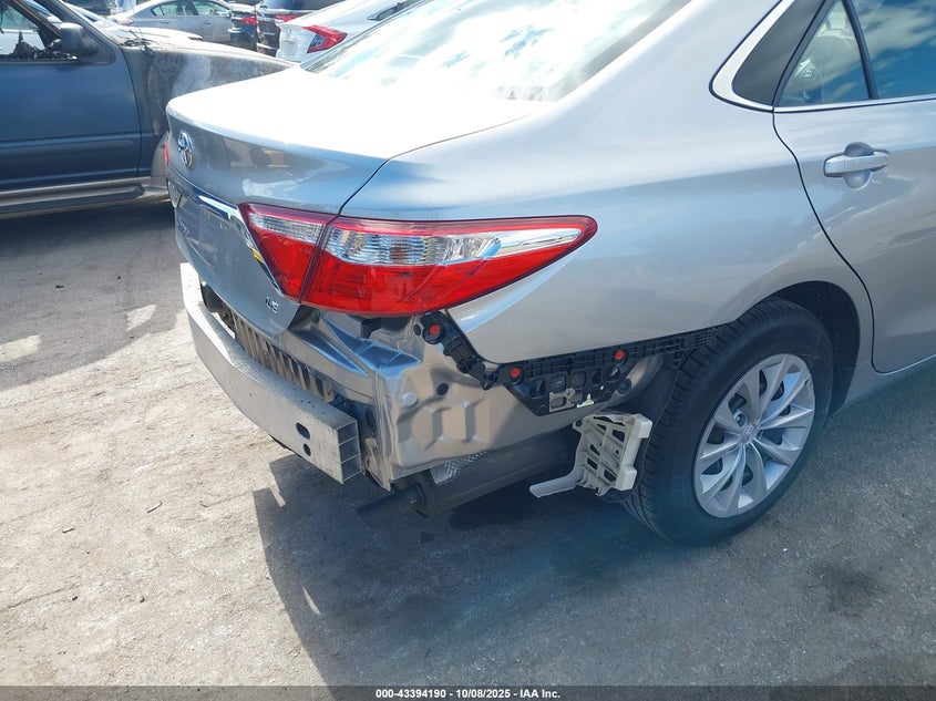 2017 Toyota Camry Le VIN: 4T1BF1FK6HU380080 Lot: 43394190