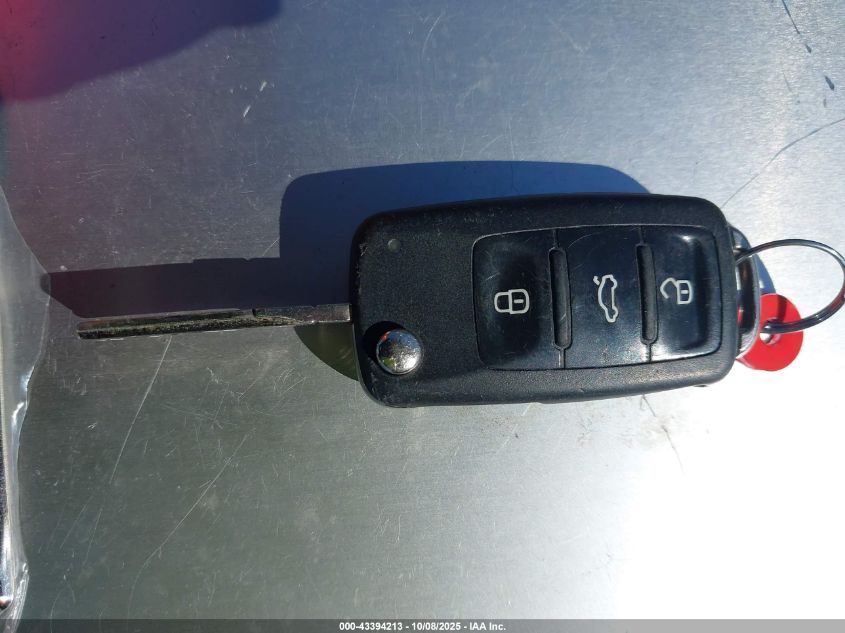 2013 Volkswagen Passat 2.5L Wolfsburg Edition VIN: 1VWAP7A35DC142329 Lot: 43394213