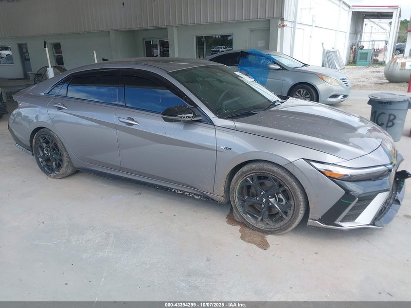 HYUNDAI ELANTRA N LINE