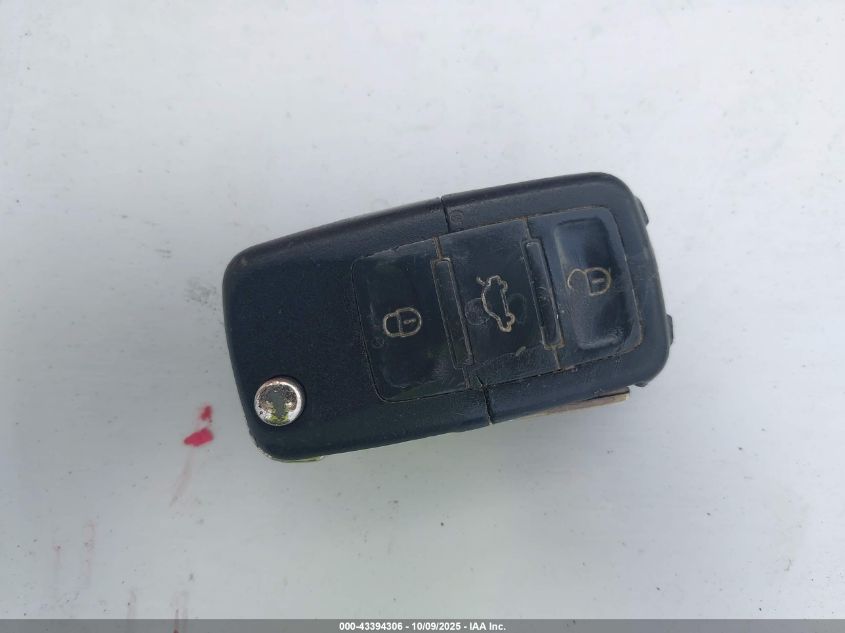 2007 Volkswagen New Beetle 2.5 VIN: 3VWRW31C97M521643 Lot: 43394306