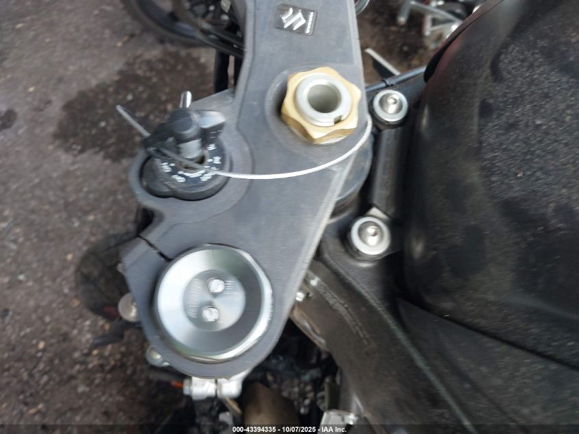 2017 Suzuki Gsx-R600 VIN: JS1GN7FAXH2101114 Lot: 43394335