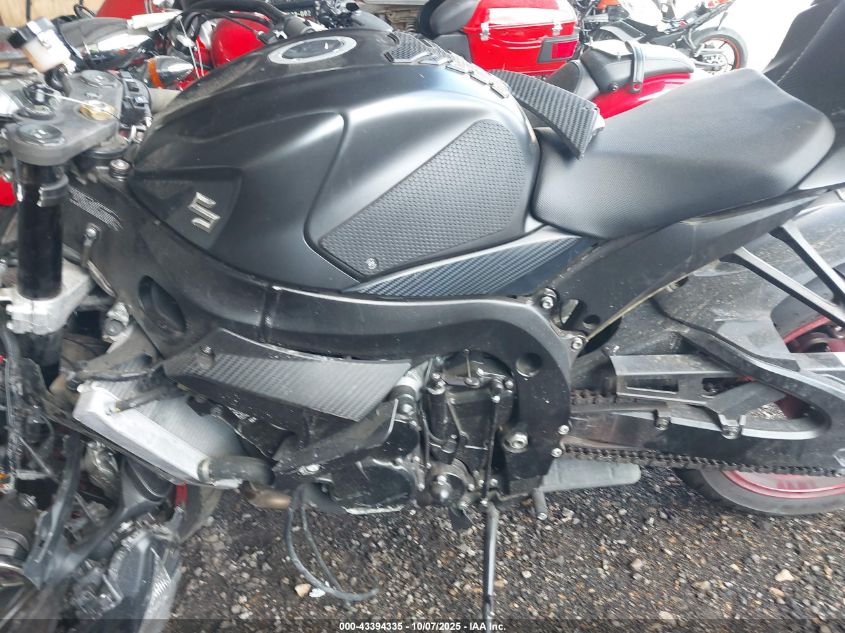 2017 Suzuki Gsx-R600 VIN: JS1GN7FAXH2101114 Lot: 43394335