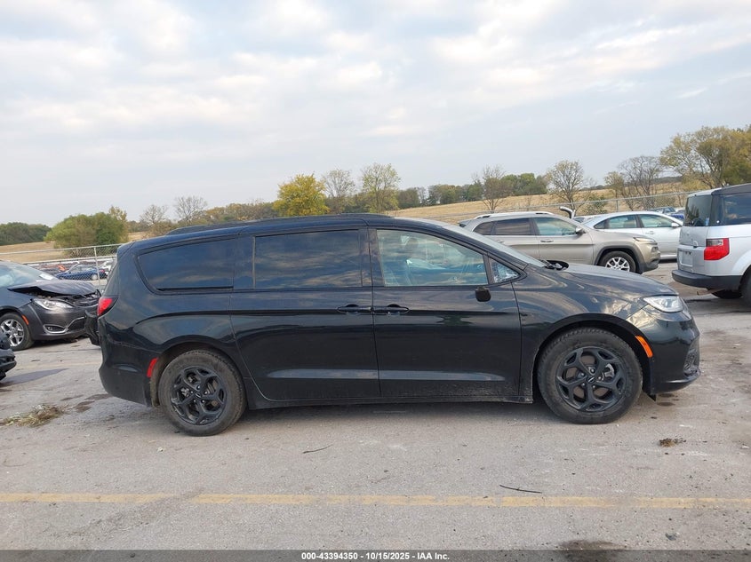 2021 Chrysler Pacifica Hybrid Limited VIN: 2C4RC1S74MR553678 Lot: 43394350