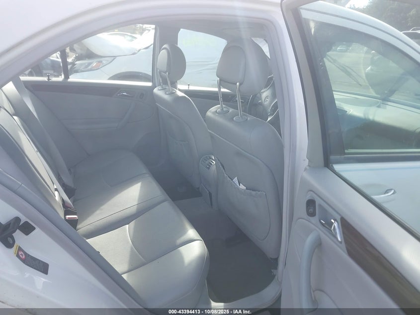 2003 Mercedes-Benz C 240 VIN: WDBRF81J93F410923 Lot: 43394413