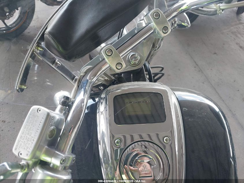 2005 Honda Vtx1800 F2 VIN: 1HFSC46D65A304135 Lot: 43394428