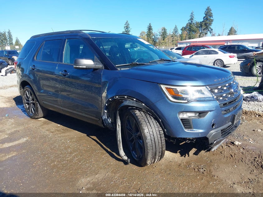 FORD EXPLORER XLT