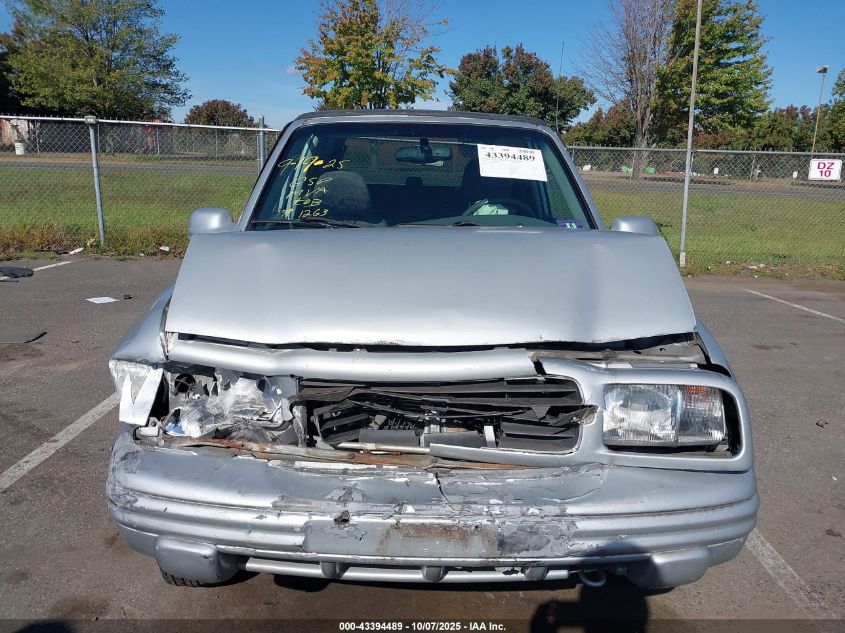 2000 Chevrolet Tracker VIN: 2CNBJ18C4Y6911263 Lot: 43394489