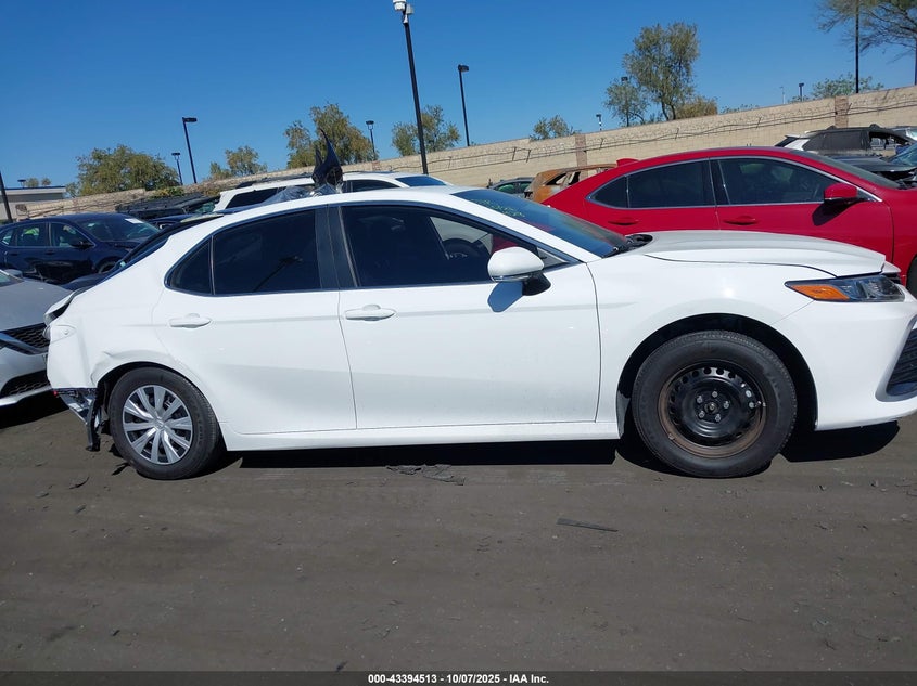 2024 Toyota Camry Hybrid Le VIN: 4T1C31AK8RU626200 Lot: 43394513