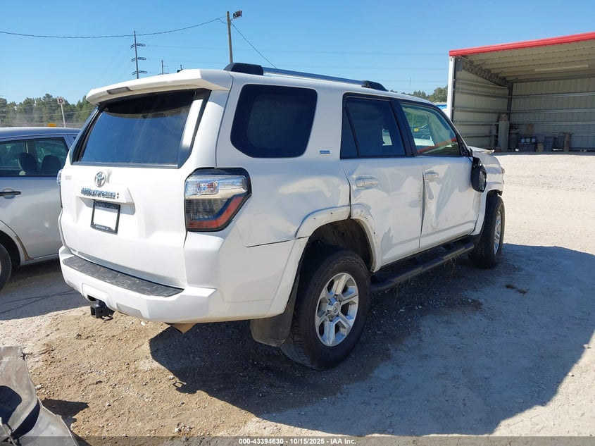 2022 TOYOTA 4RUNNER SR5 JTEEU5JR1N5251555
