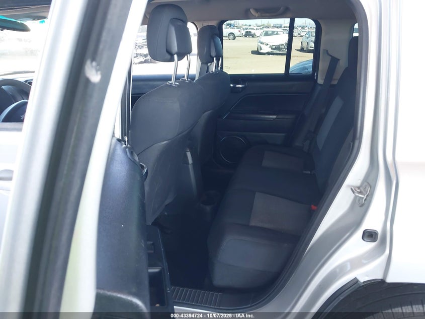 2010 Jeep Patriot Sport VIN: 1J4NT2GB2AD502948 Lot: 43394724