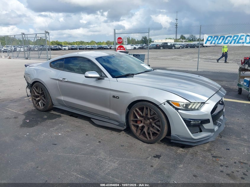 FORD MUSTANG GT PREMIUM