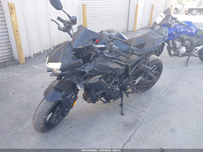 JKAZRCK14MA008214 2021 KAWASAKI ZR photo no. 2