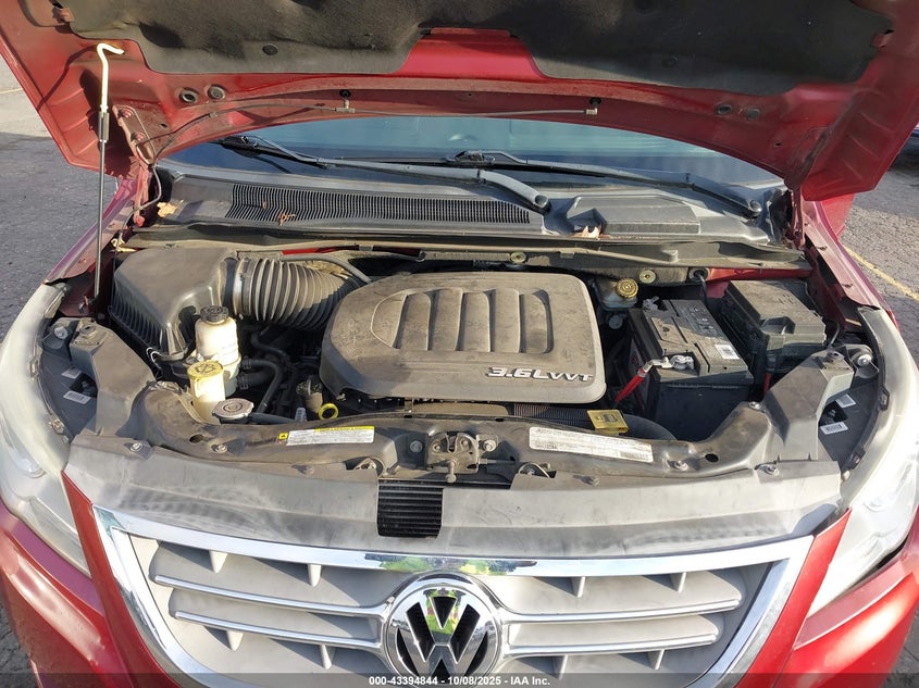 2011 Volkswagen Routan Se VIN: 2V4RW3DG6BR670018 Lot: 43394844