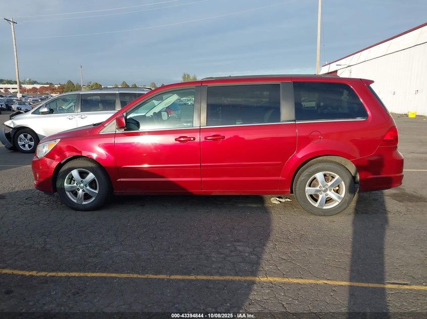 2011 Volkswagen Routan Se VIN: 2V4RW3DG6BR670018 Lot: 43394844