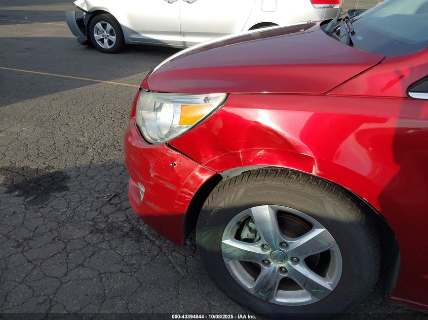 2011 Volkswagen Routan Se VIN: 2V4RW3DG6BR670018 Lot: 43394844