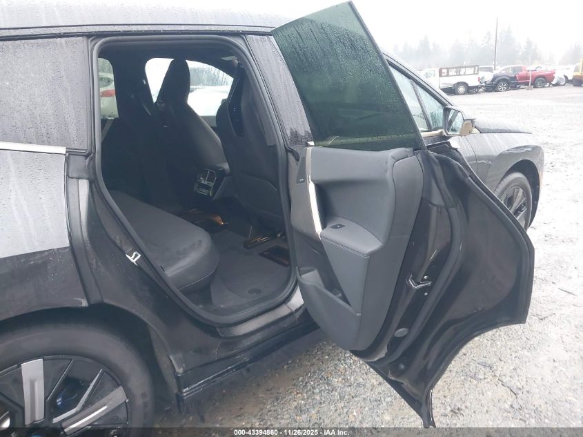 2024 BMW Ix xDrive50 VIN: WB523CF01RCR68124 Lot: 43394860