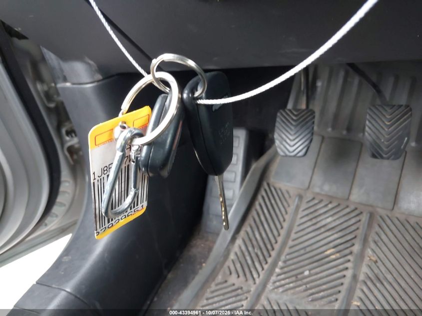 2007 Jeep Compass Sport VIN: 1J8FF47W57D213743 Lot: 43394961