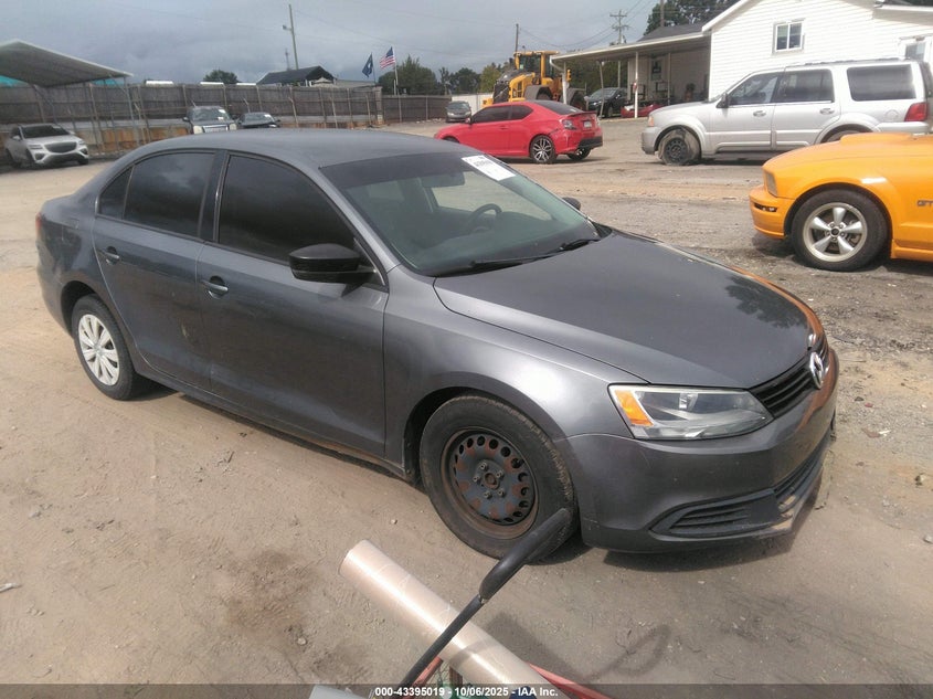 VOLKSWAGEN JETTA 2.0L S